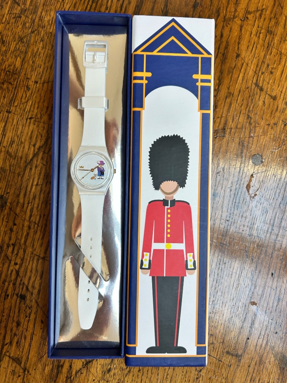 Swatch - Queen's Reign White Rubber Watch